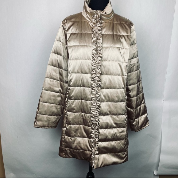 Lilly Pulitzer Gold Ruffled Jacket, Size 12 - Picture 4 of 16